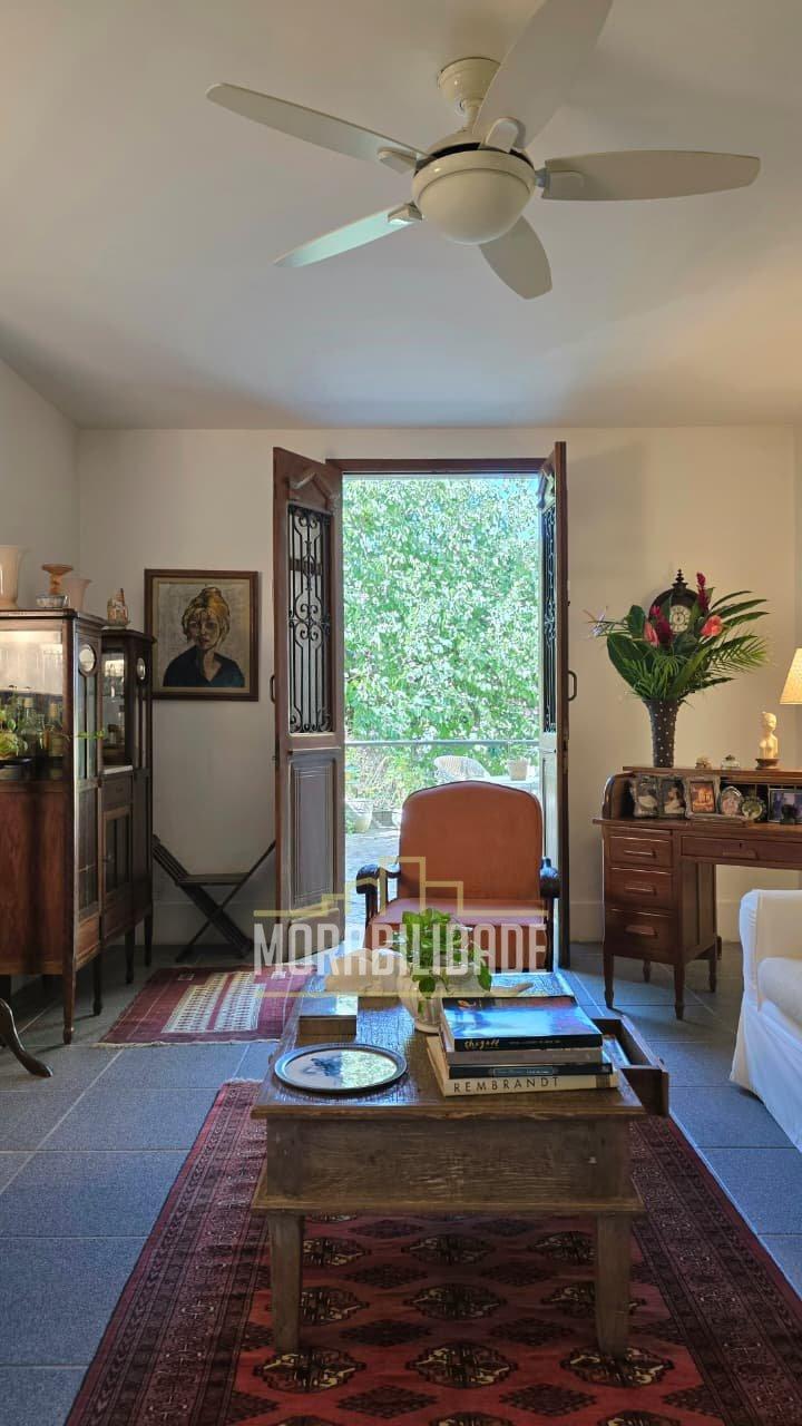 Casa em Jardim Botânico